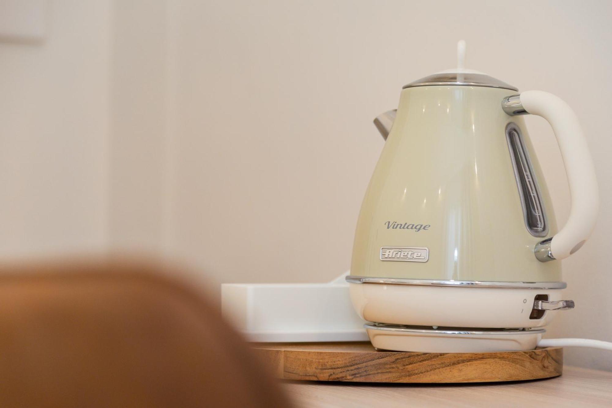 Ausentu Guest House 토르톨리 외부 사진