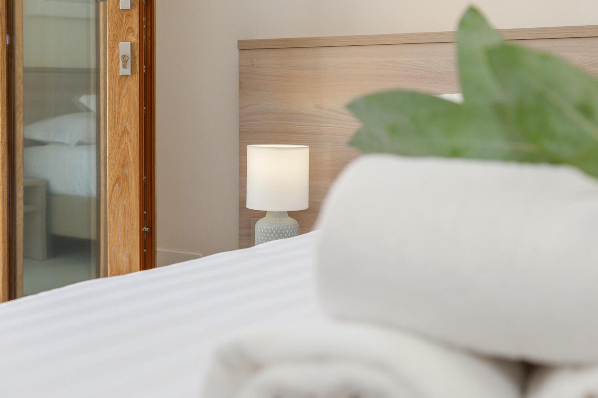Ausentu Guest House 토르톨리 외부 사진