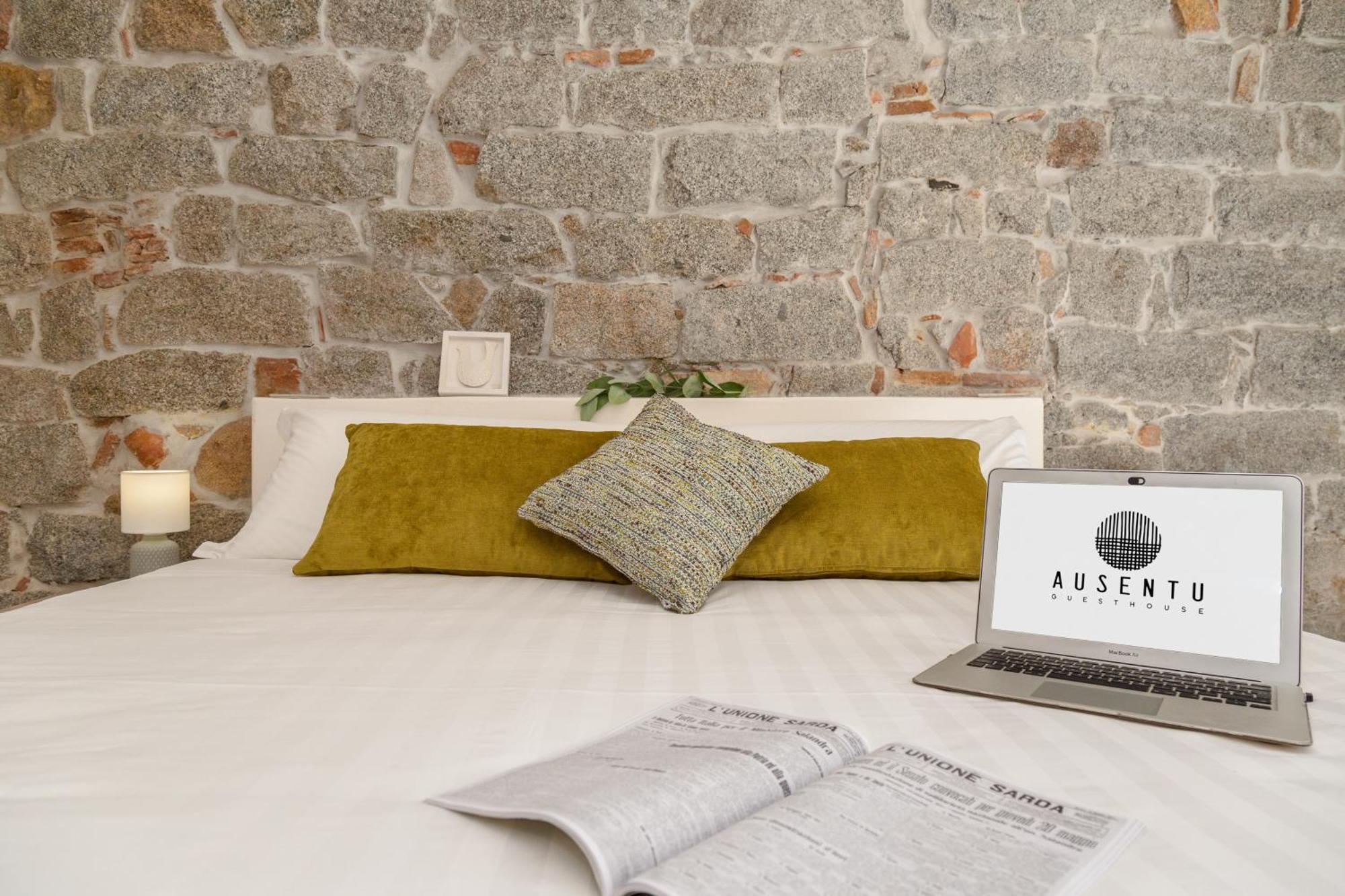 Ausentu Guest House 토르톨리 외부 사진