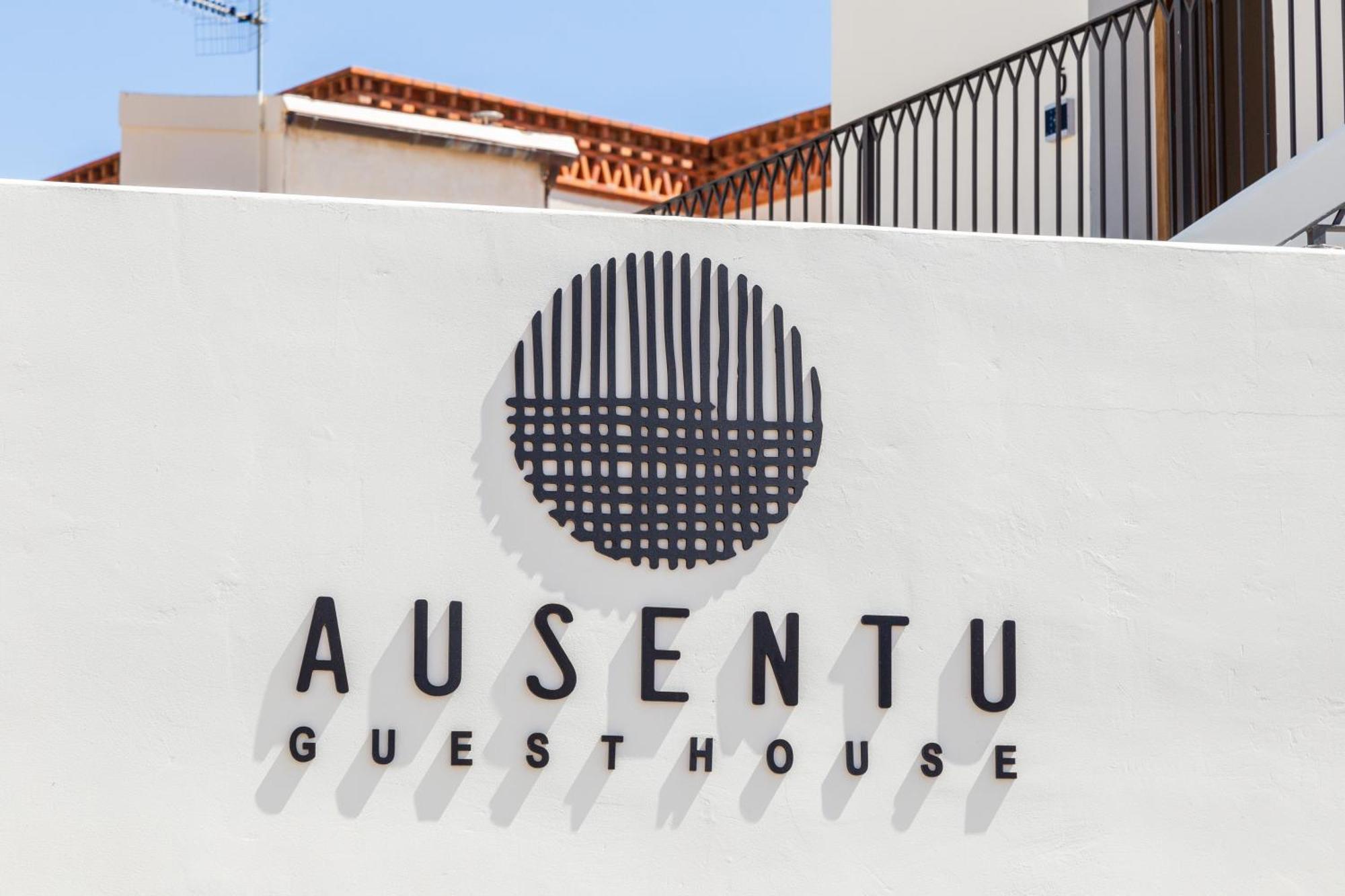 Ausentu Guest House 토르톨리 외부 사진